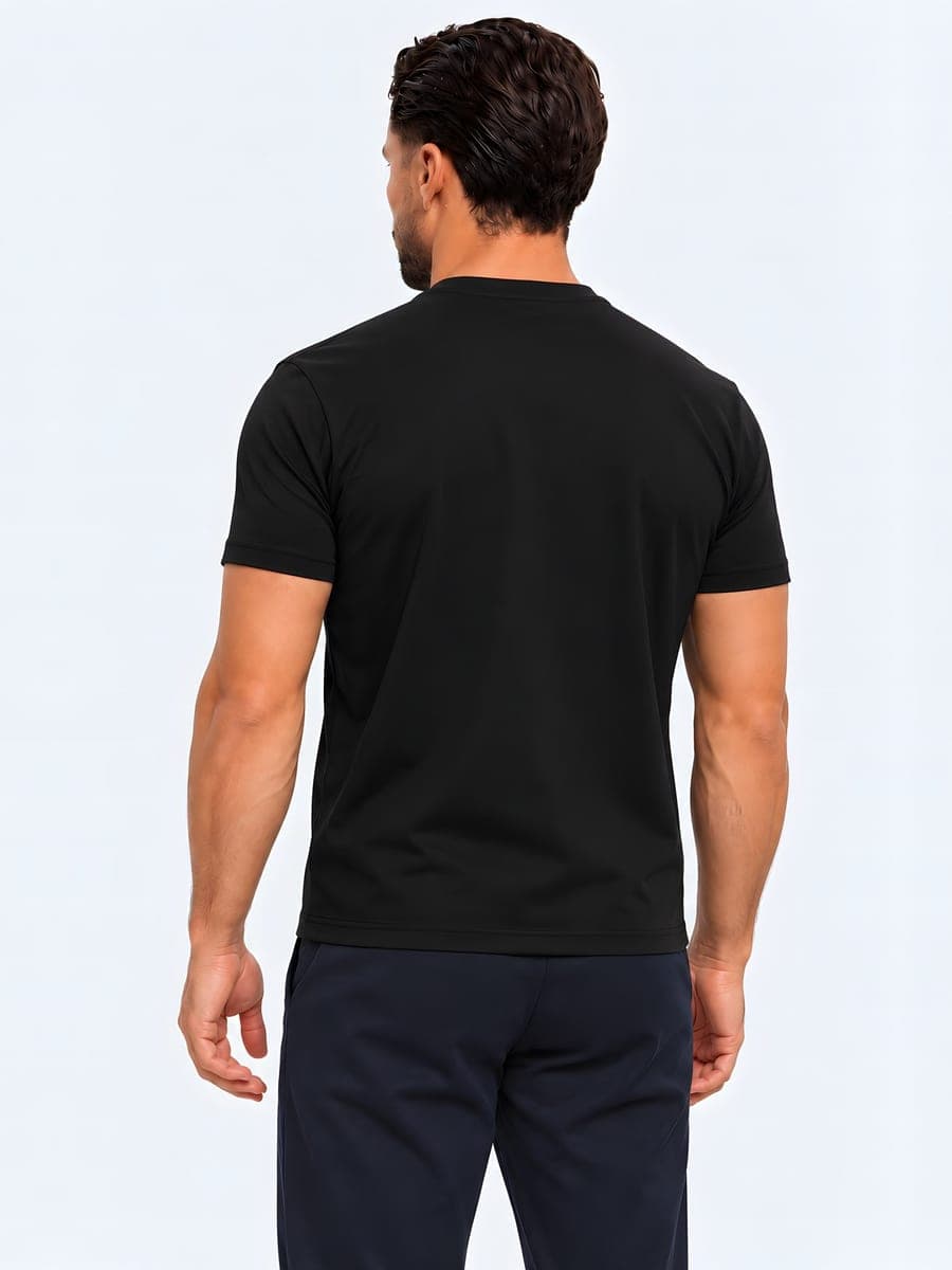Zwart katoenen T-shirt met subtiele glans, achteraanzicht