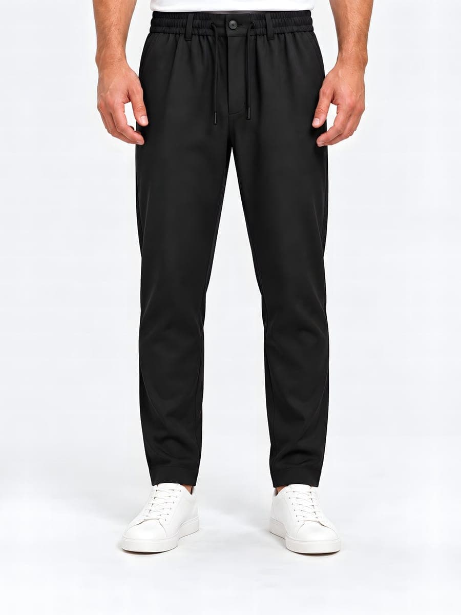 Zwarte tapered broek met trekkoord, vooraanzicht